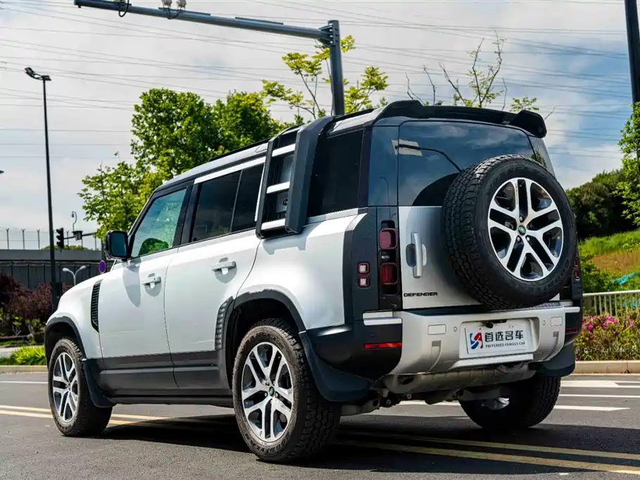 Land Rover Land Rover Defender 2021 110 P400