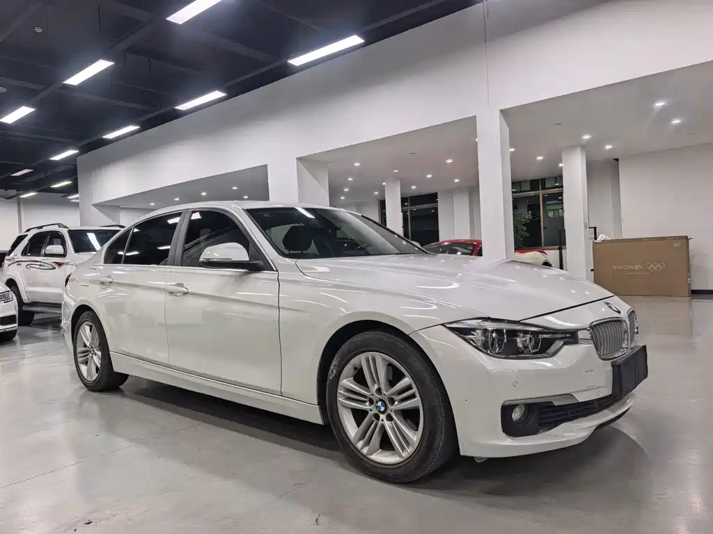 BMW 3 Series — миниатюра 7