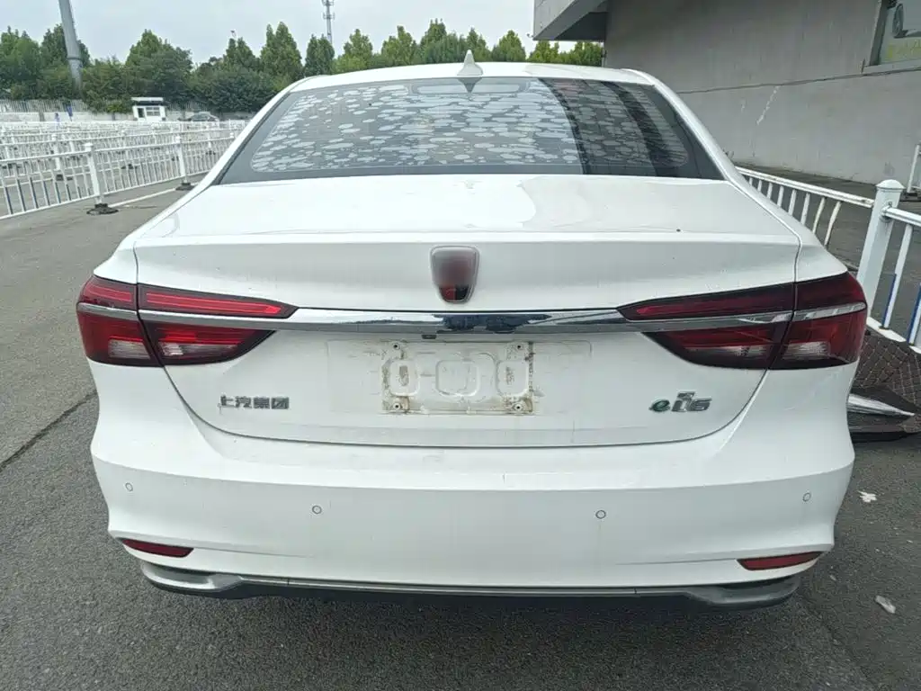 Roewe i6 New Energy — миниатюра 6