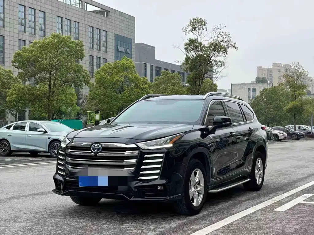 Toyota Highlander 2024