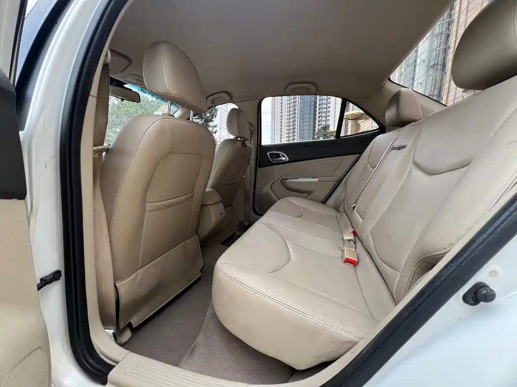 Baojun 630 — миниатюра 7