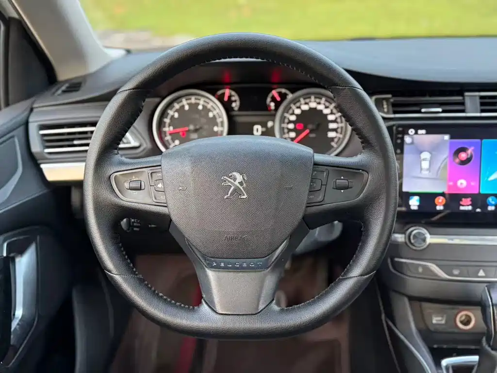 Peugeot 408 — миниатюра 7