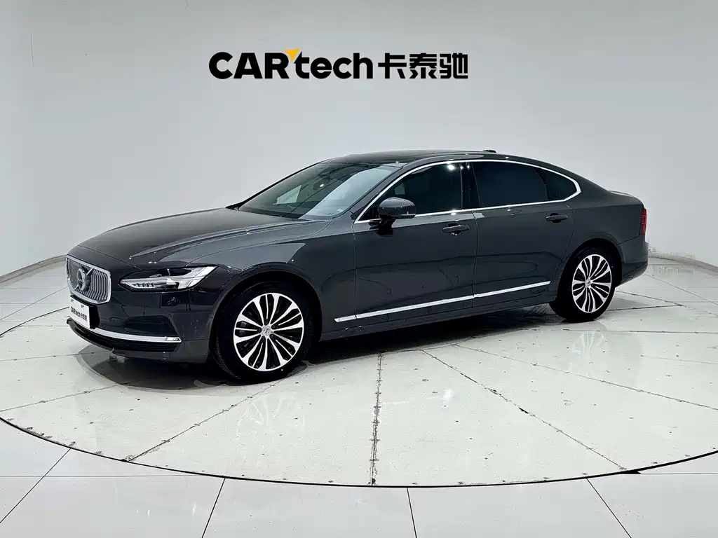 Volvo S90 2024 B5 Luxury