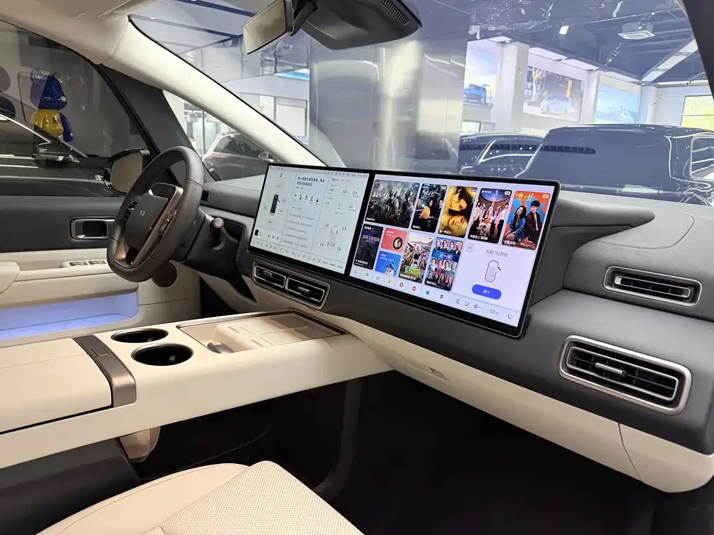 Li Auto Li MEGA — миниатюра 12
