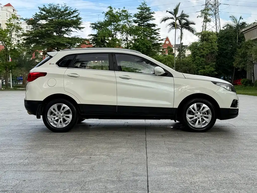 BAIC Senova X55 — миниатюра 13