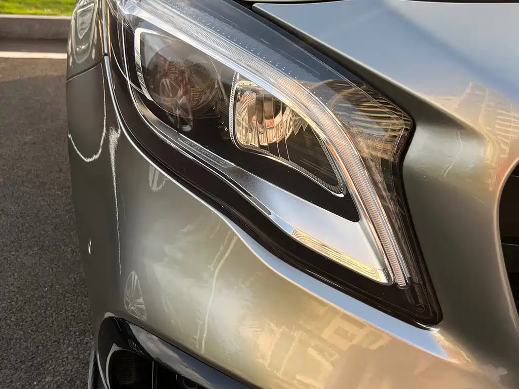 Mercedes-Benz GLA AMG — миниатюра 9