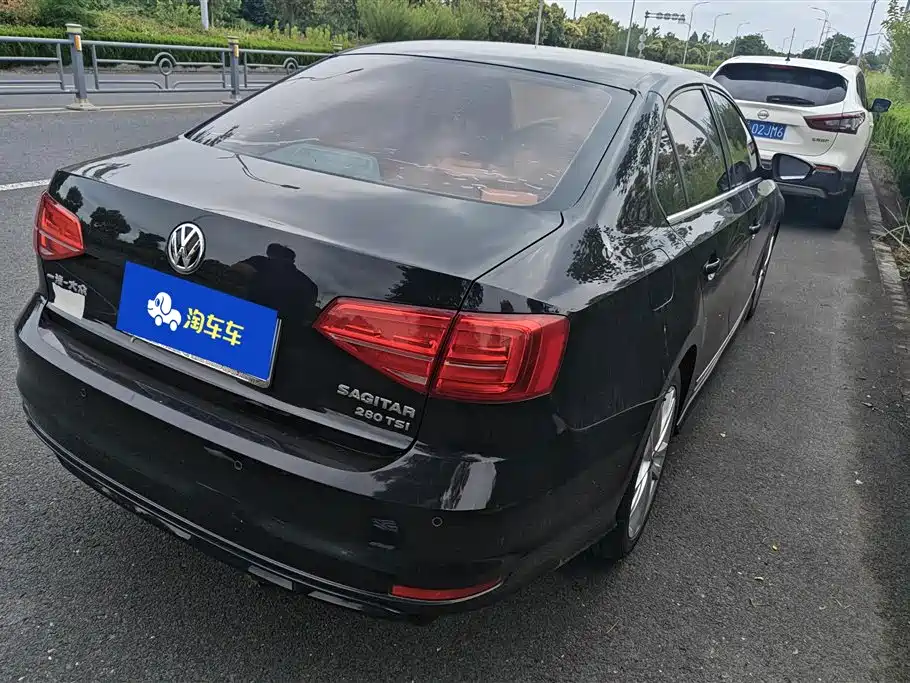 Volkswagen Sagitar 2018 280TSI DSG