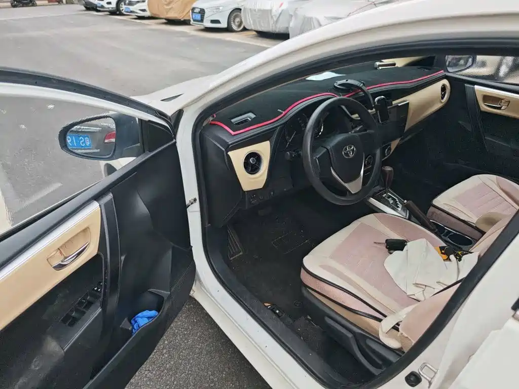Toyota Corolla — миниатюра 12