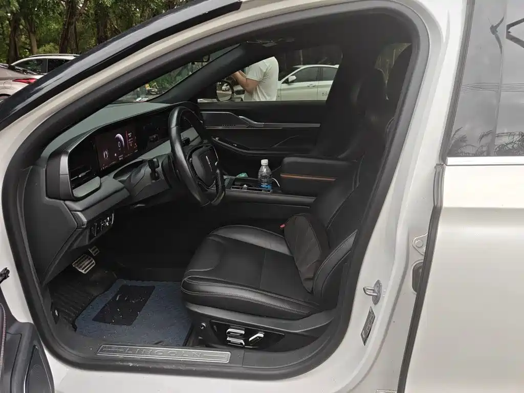 Lincoln Z — миниатюра 8