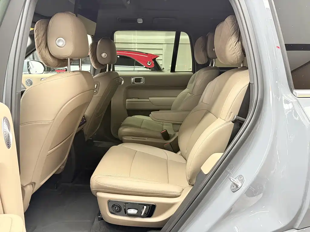 Li Auto Li L8 — миниатюра 6