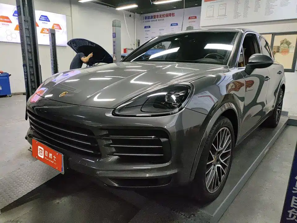 Porsche Cayenne 2019