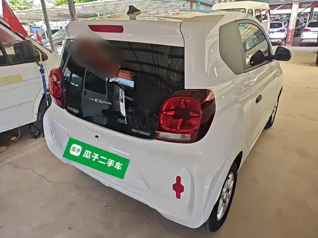 Roewe Clever — миниатюра 7