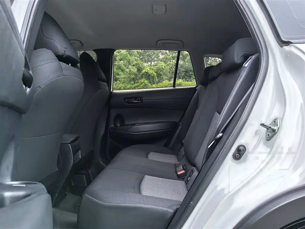 Toyota Frontlander — миниатюра 8
