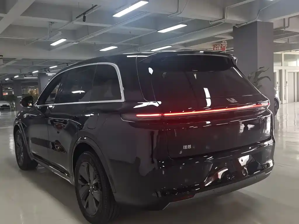 Li Auto IDEAL L8