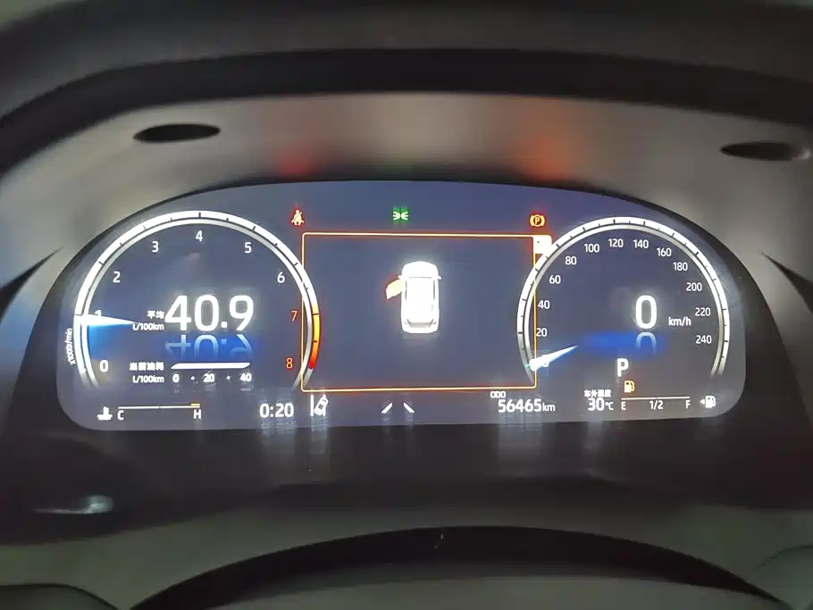 Toyota Camry — миниатюра 14