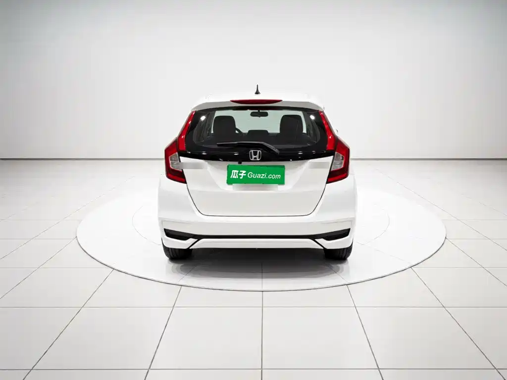 Honda Fit — миниатюра 5