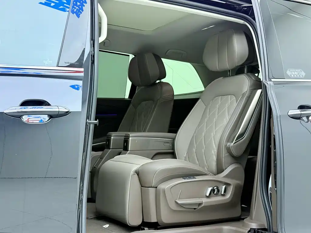 Volkswagen Viloran — миниатюра 9