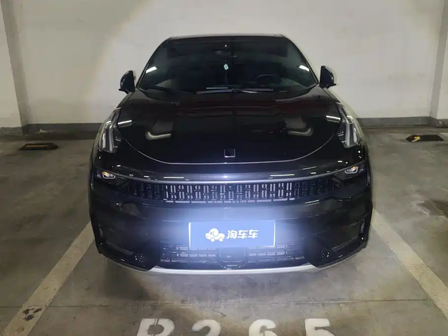 Lynk & Co 05 — миниатюра 2