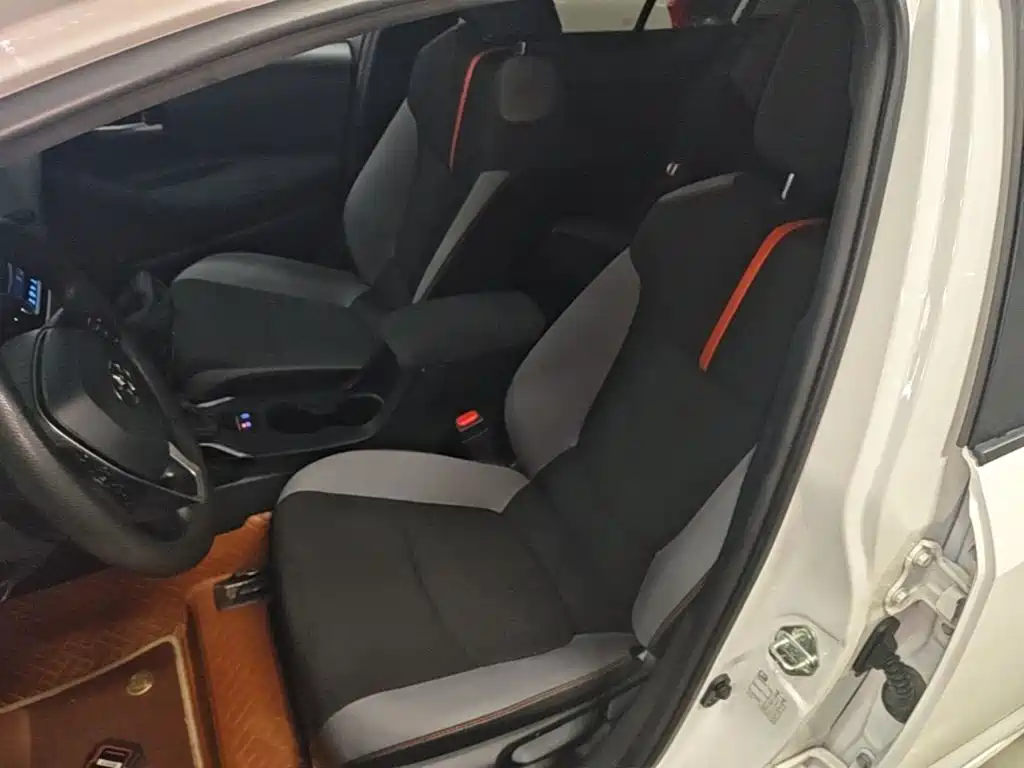 Toyota Corolla — миниатюра 15