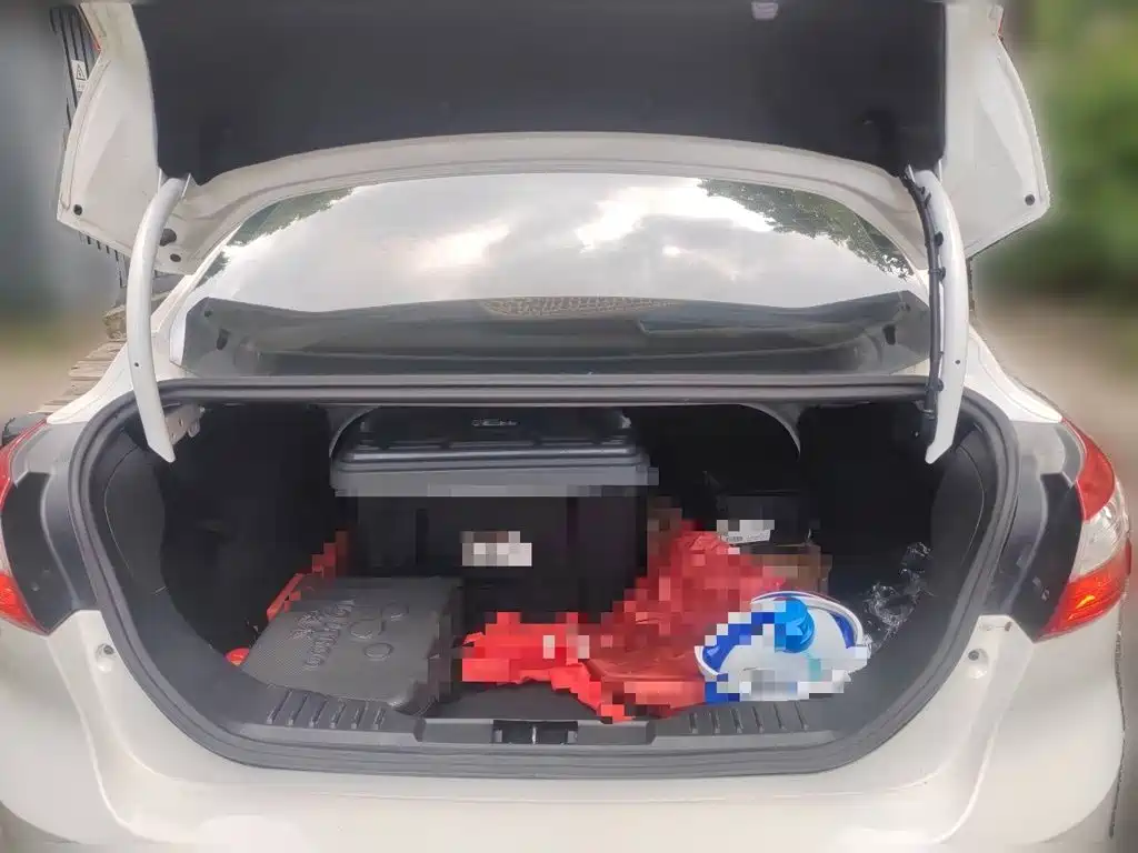 Ford Focus — миниатюра 10