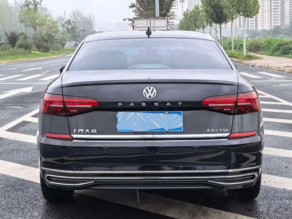 Volkswagen Passat — миниатюра 8