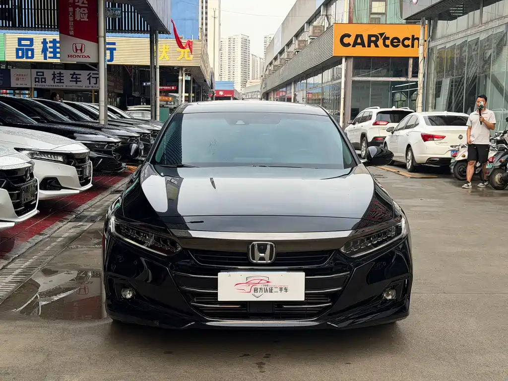 Honda Accord — миниатюра 2
