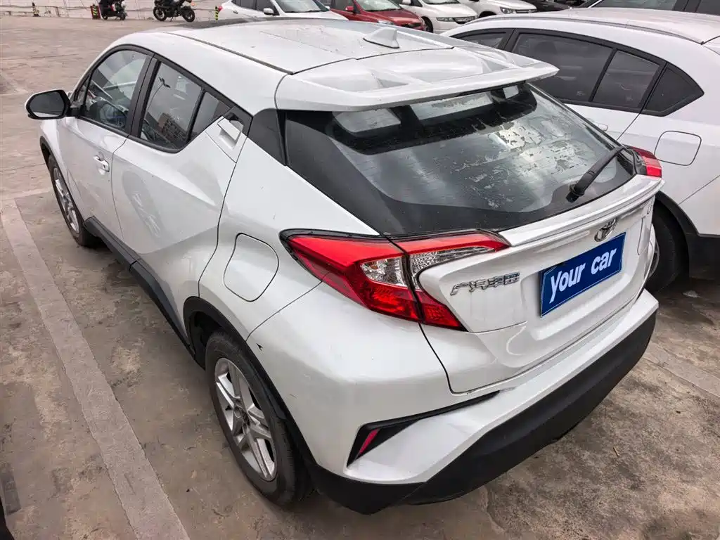 TOYOTA C HR