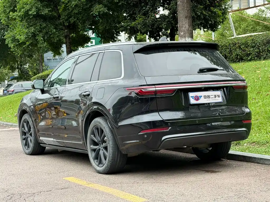 Li Auto Li ONE — миниатюра 4
