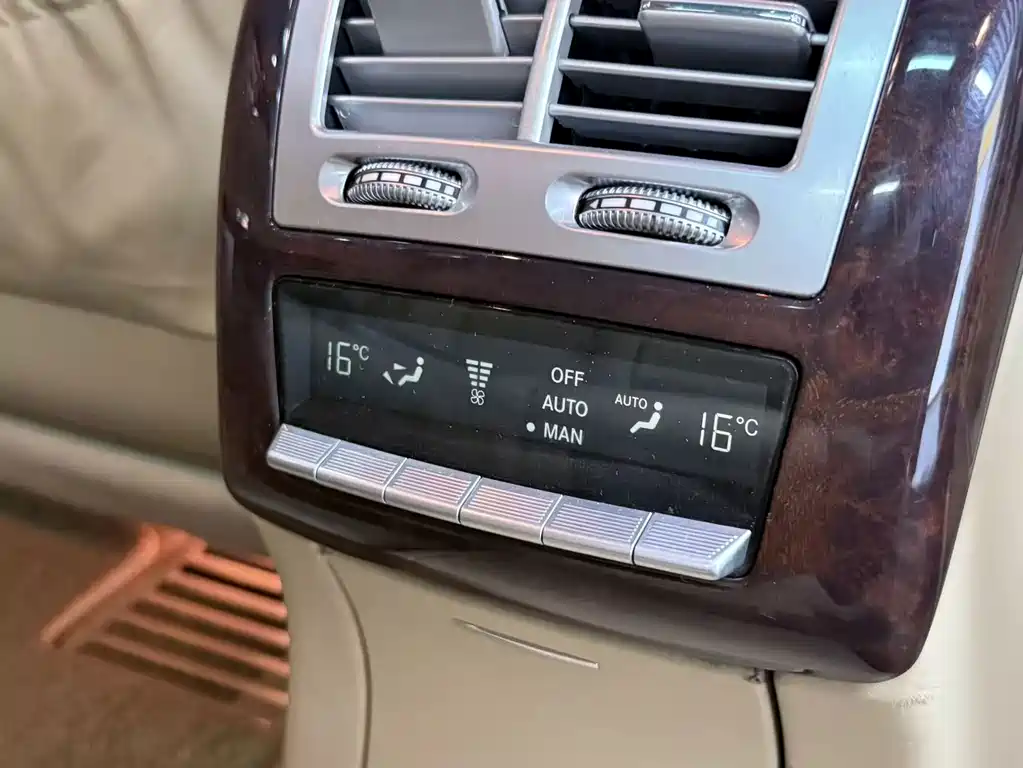 Mercedes-Benz S-Class AMG — миниатюра 17