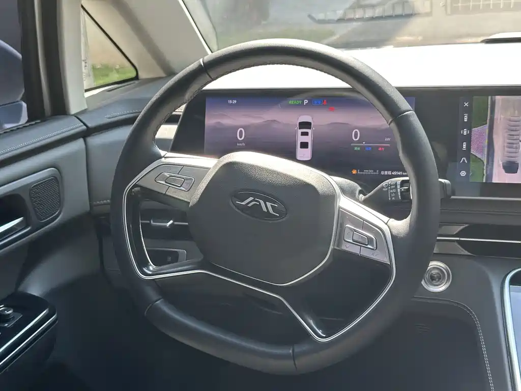 JAC Refine Refine RF8 PHEV — миниатюра 13
