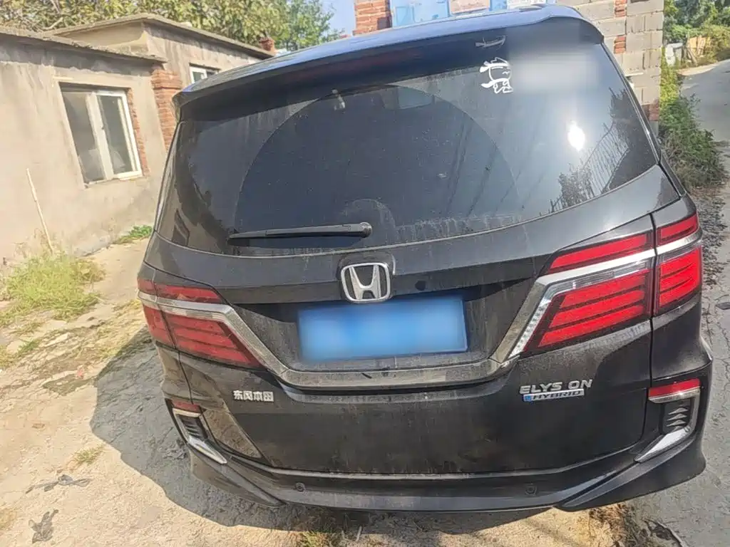 Honda Elysion — миниатюра 6
