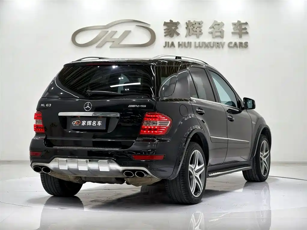Mercedes-Benz M A MG M AMG 2011 AMG ML 63