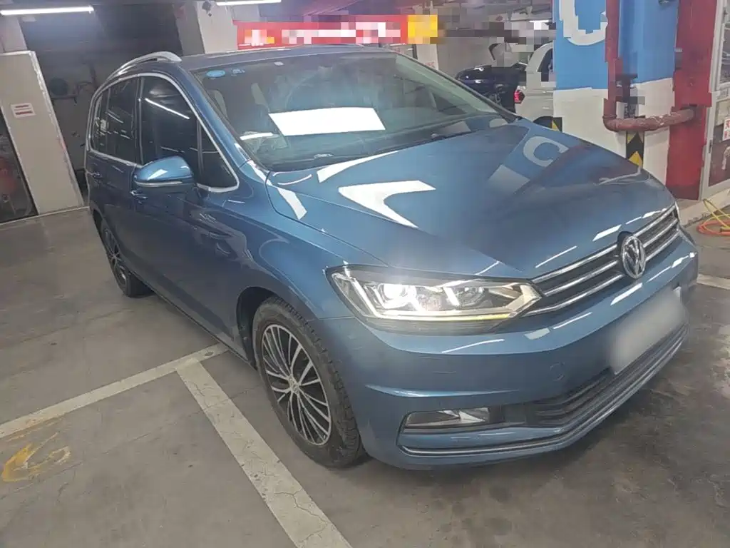 Volkswagen Touran — миниатюра 4