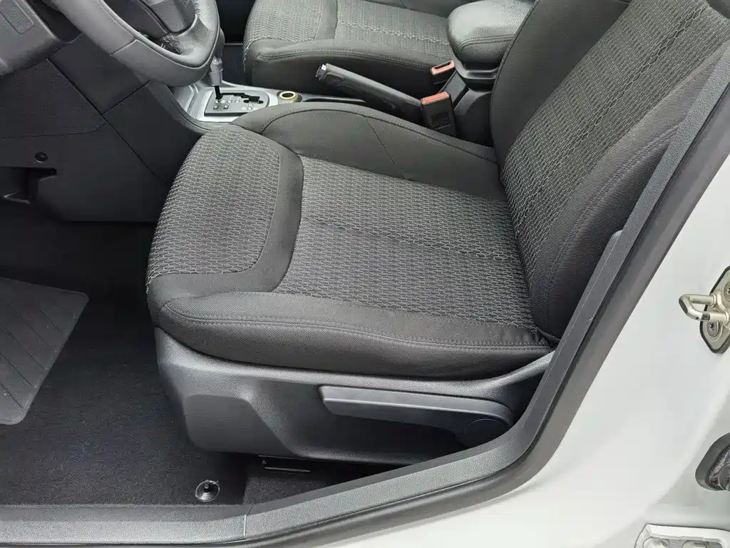 Peugeot 308 — миниатюра 20