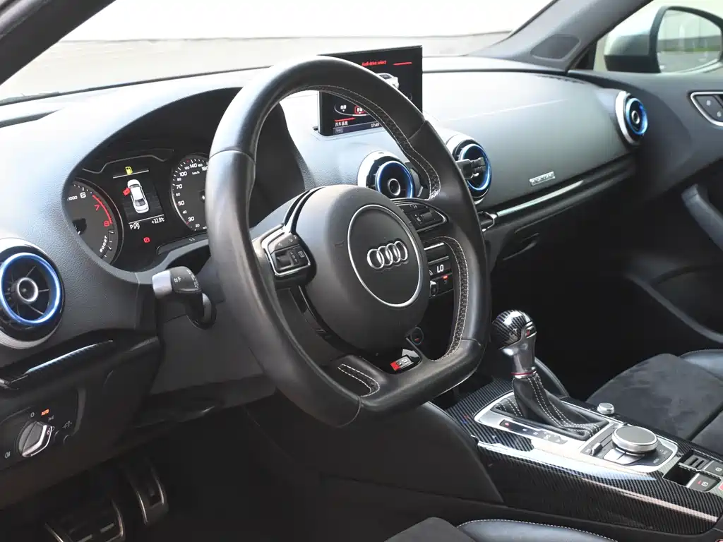 Audi S3 — миниатюра 9