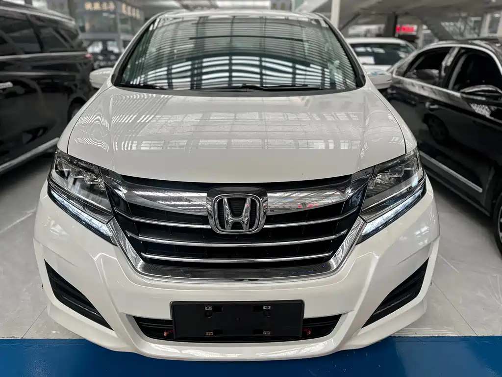 Honda Elysion — миниатюра 2