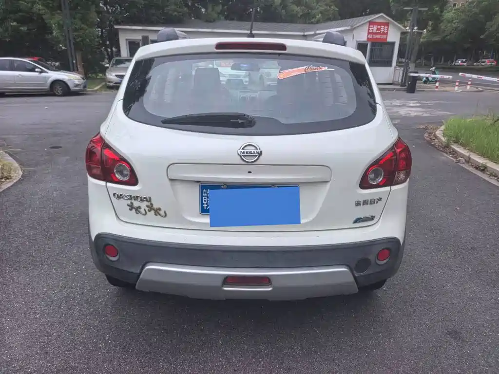 Nissan Qashqai — миниатюра 5