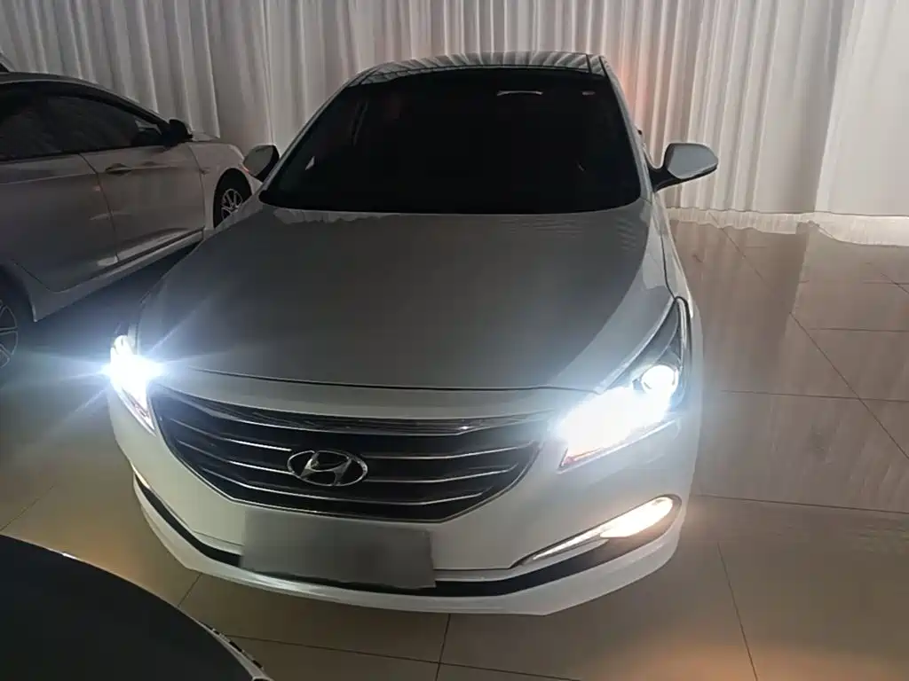 Hyundai Mistra — миниатюра 3