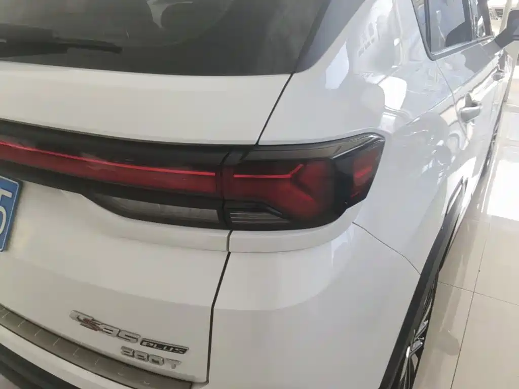 Changan CS35PLUS — миниатюра 8