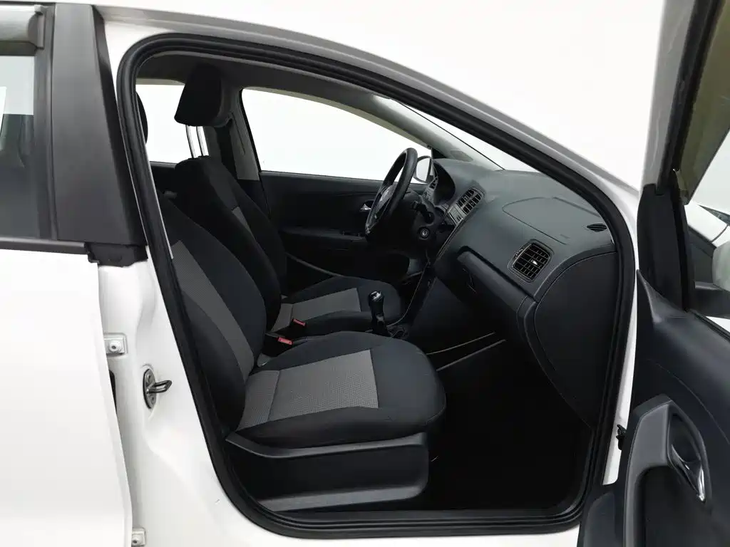 Volkswagen Polo — миниатюра 23