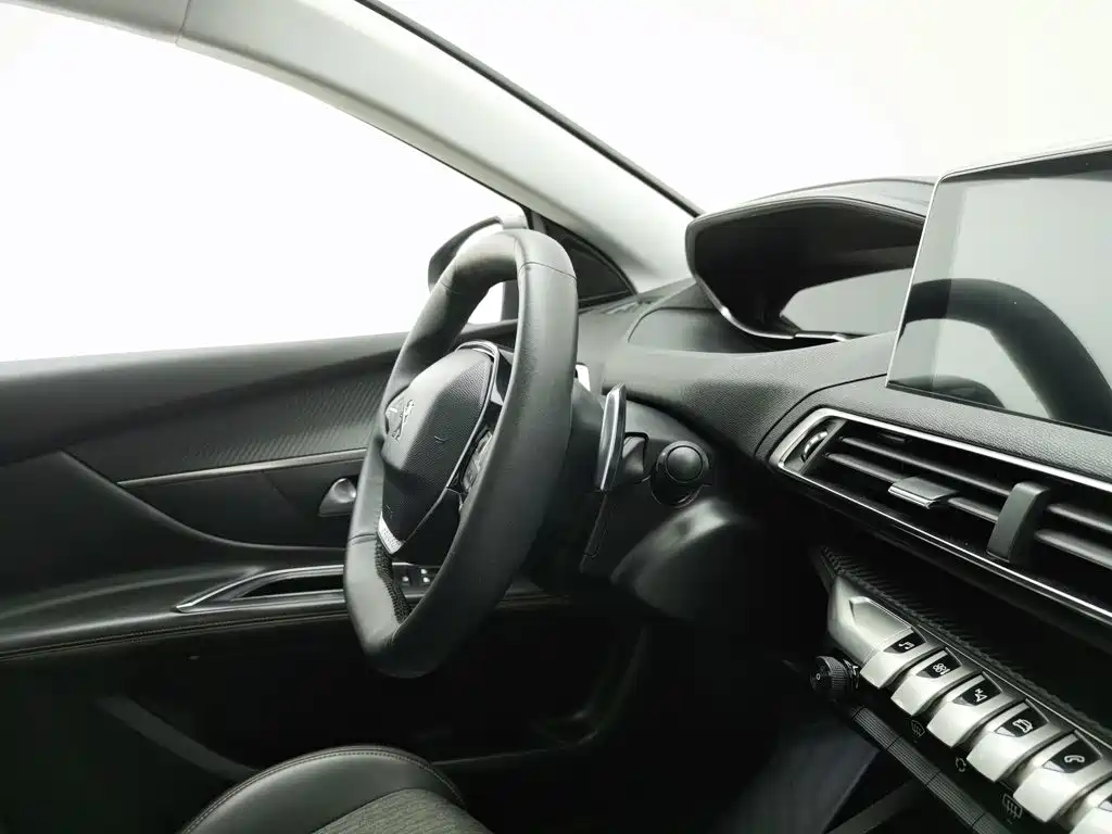 Peugeot 5008 — миниатюра 22