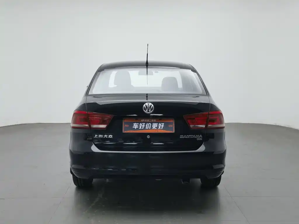 Volkswagen Santana — миниатюра 4