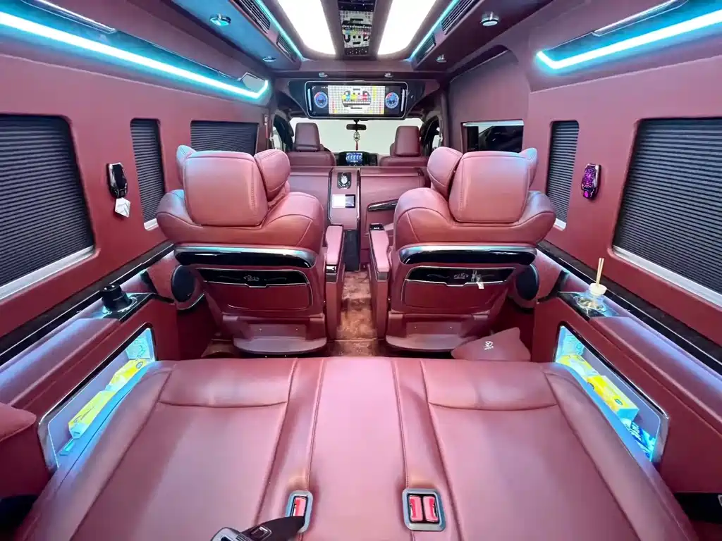 Toyota HiAce 2022 3.5L
