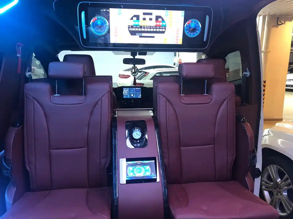 Toyota HiAce 2022 3.5L