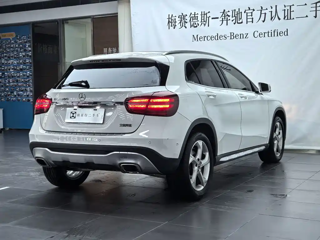 Mercedes-Benz GLA — миниатюра 3