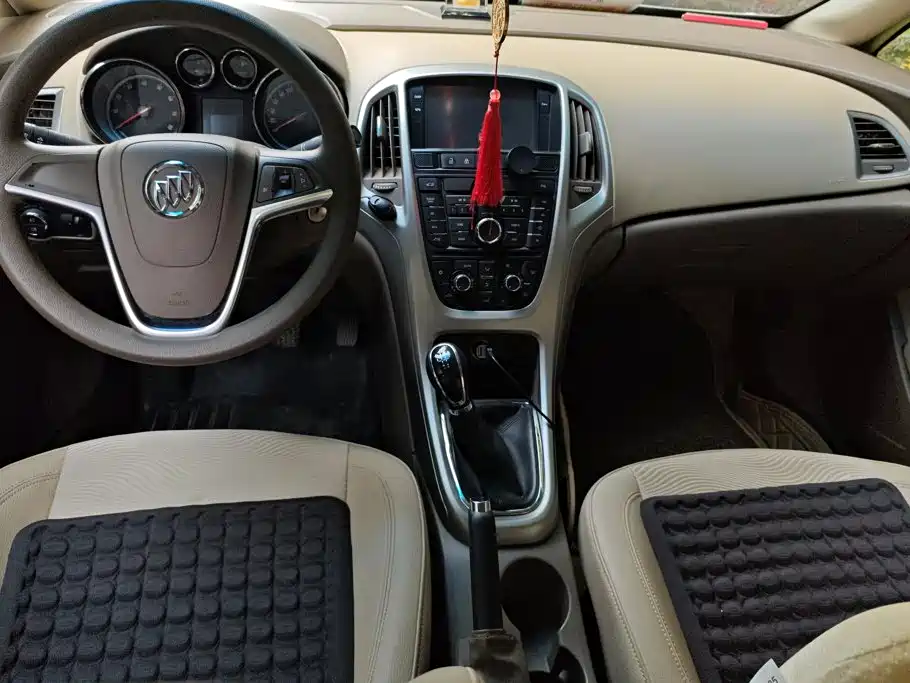 Buick Excelle — миниатюра 12