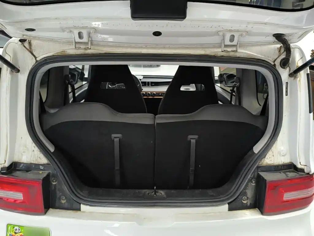 Wuling MINIEV — миниатюра 19