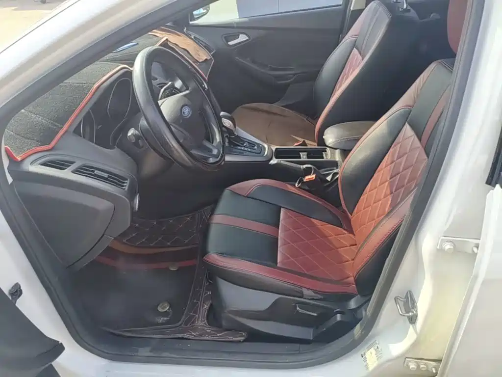 Ford Focus — миниатюра 15