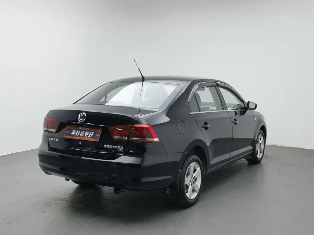 Volkswagen Santana — миниатюра 2