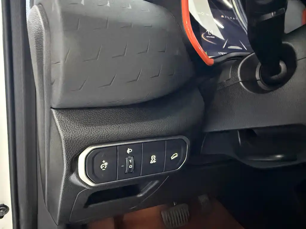 Haval Chitu — миниатюра 17